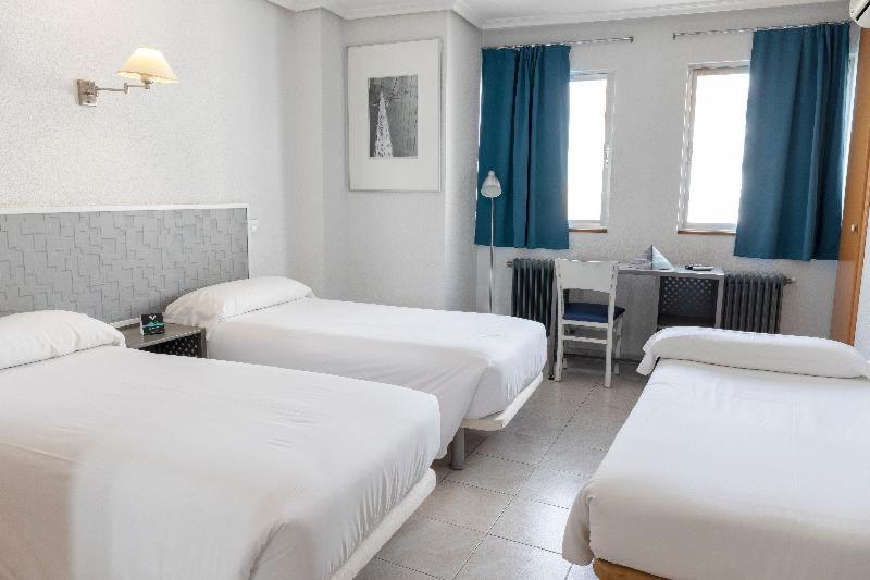 Hotel Alda Centro Palencia Szoba fotó