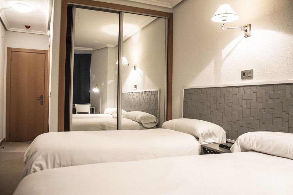 Hotel Alda Centro Palencia Kültér fotó