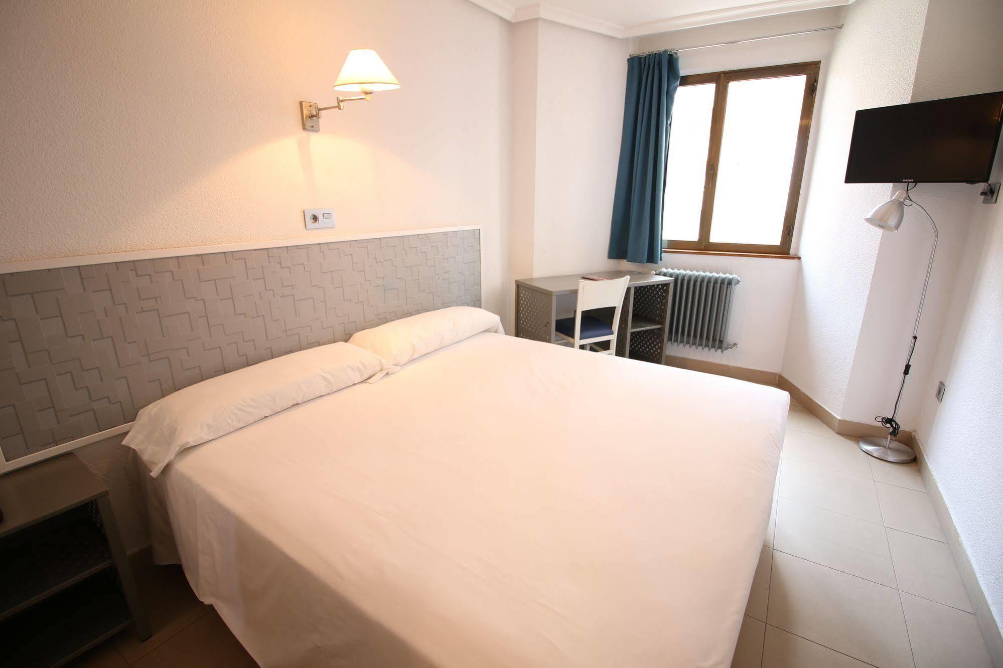 Hotel Alda Centro Palencia Kültér fotó