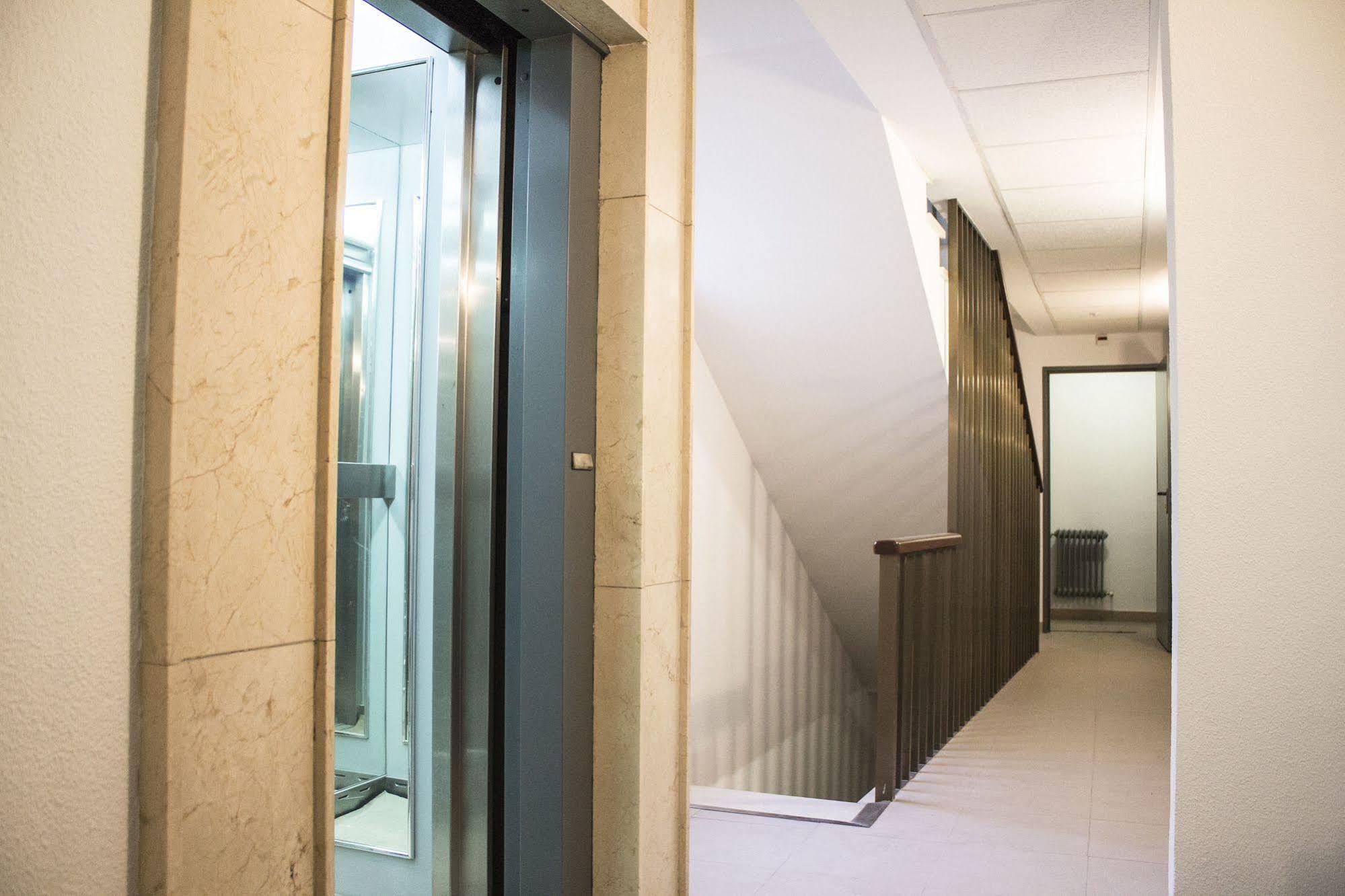 Hotel Alda Centro Palencia Kültér fotó