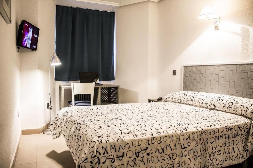 Hotel Alda Centro Palencia Kültér fotó