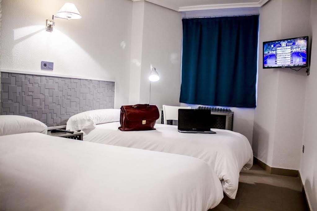 Hotel Alda Centro Palencia Kültér fotó